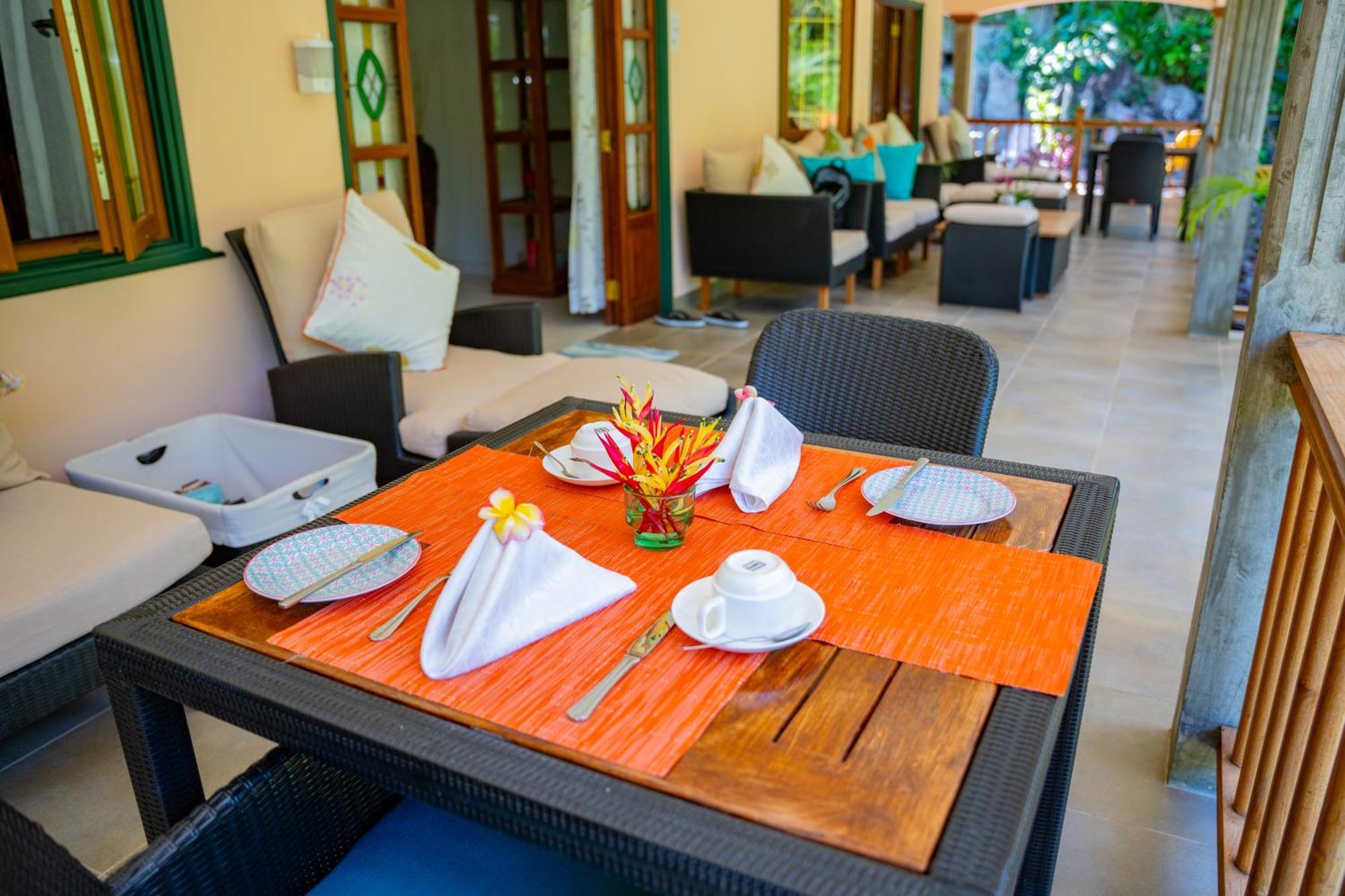 Pension Michel Villa Roche Bois La Digue Exterior photo
